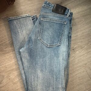 Blue Straight Jeans with Classic Denim Look